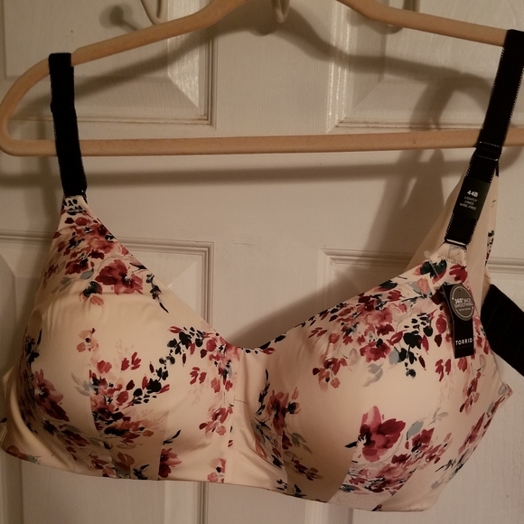 Bundle of 3 NWT Torrid Bras size 44B - Picture 5 of 11